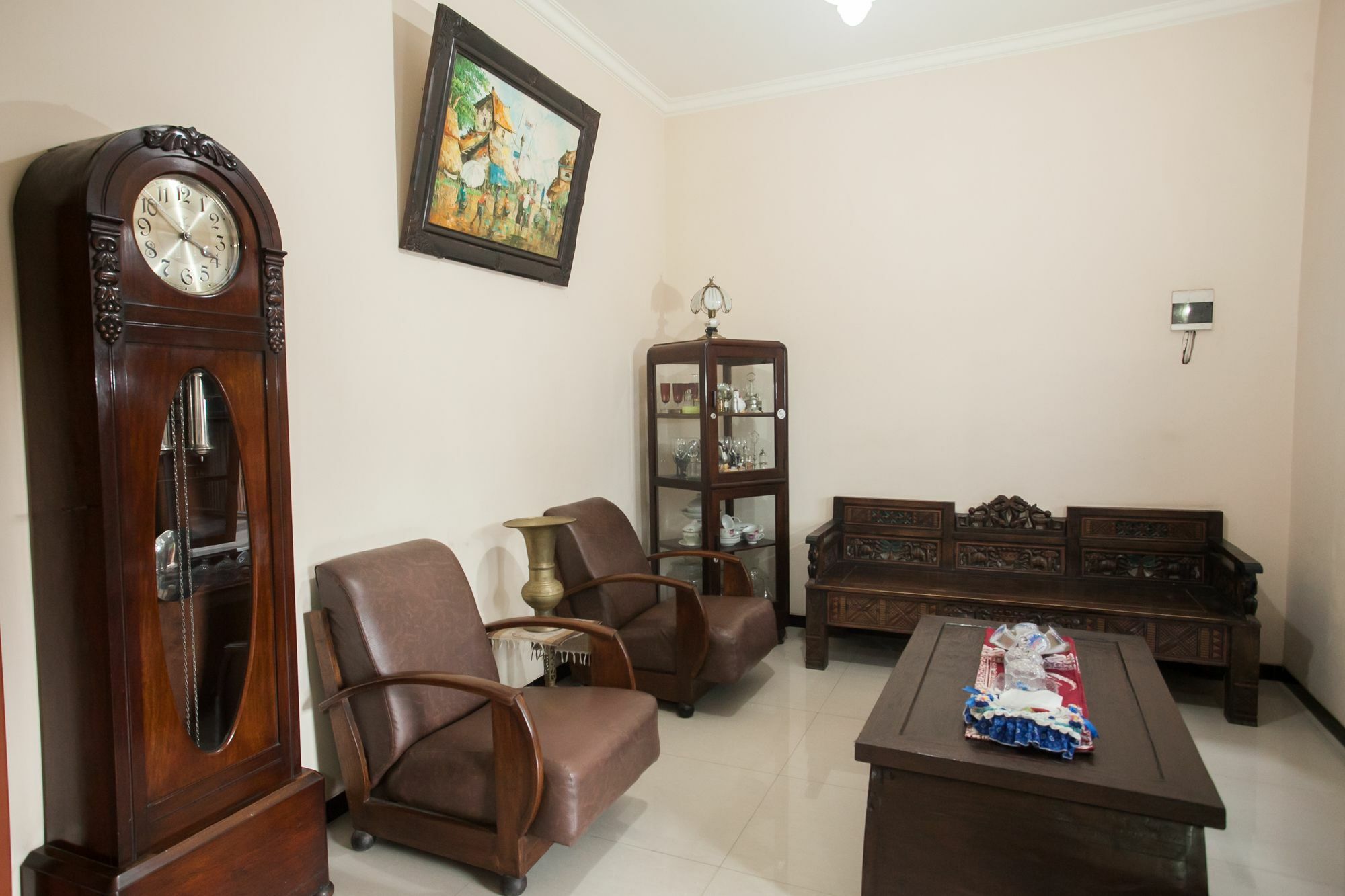 Reddoorz At Omah Wetan Sawojajar Malang Hotel Kültér fotó